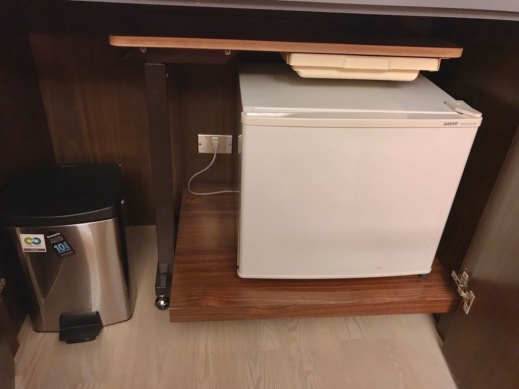 李木生房間_181210_0005.jpg 李木生房間_181210_0005.jpg