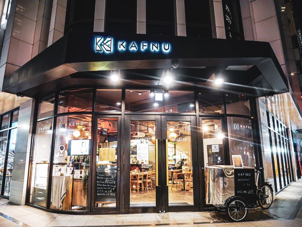 IMG_2885.JPG IMG_2885.JPG