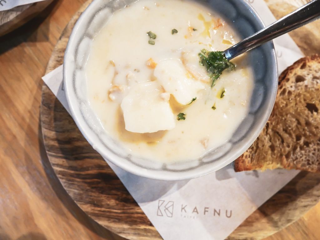 IMG_2889.JPG IMG_2889.JPG