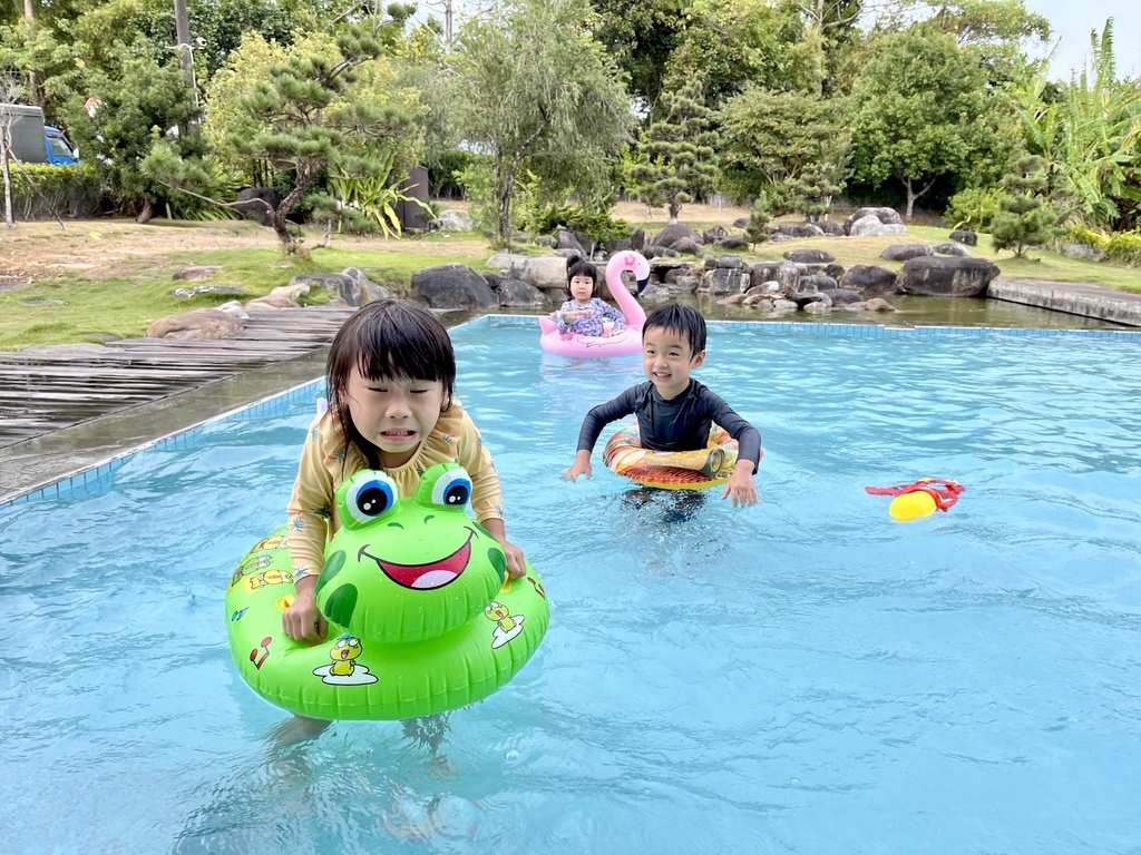 CE994CC8-8DF1-4417-B998-30C410B08A1B.jpg CE994CC8-8DF1-4417-B998-30C410B08A1B.jpg