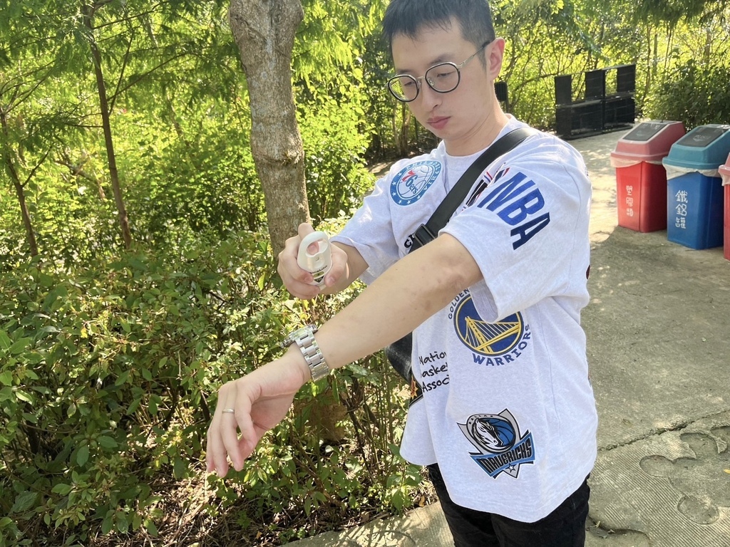 PARAKITO 法國帕洛天然防蚊噴霧長效防蚊超有感,成分 PARAKITO 法國帕洛天然防蚊噴霧長效防蚊超有感,成分