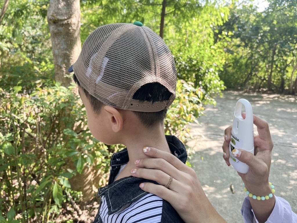 PARAKITO 法國帕洛天然防蚊噴霧長效防蚊超有感,成分 PARAKITO 法國帕洛天然防蚊噴霧長效防蚊超有感,成分