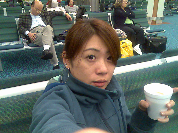 @VANCOUVER AIRPORT.jpg