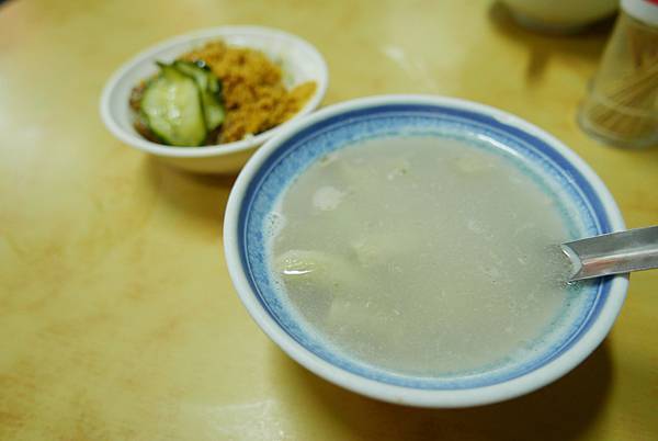 【台南美食】黃記鱔魚意麵 水仙宮米糕 在地人推薦|台南鱔魚意麵|水仙宮美食