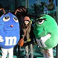 M&M