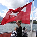 在哪都要插國旗,這就是愛瑞士啦~