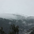 下山時水分充足,山頭還是蓋著一層白雪