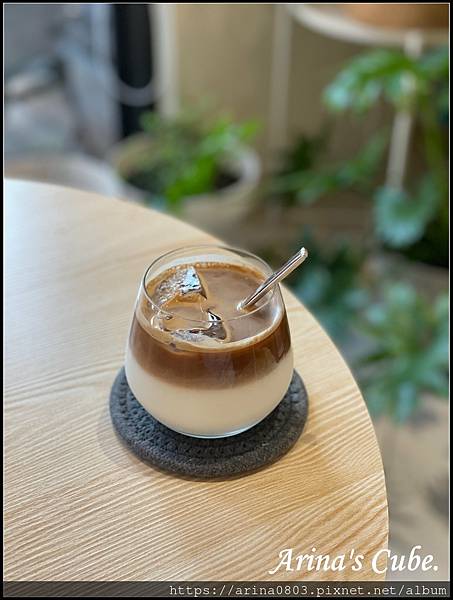 【Arina 美食】桃園中壢咖啡廳 Habbit coffe