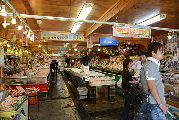 店內還不少東西可以選ㄛ～