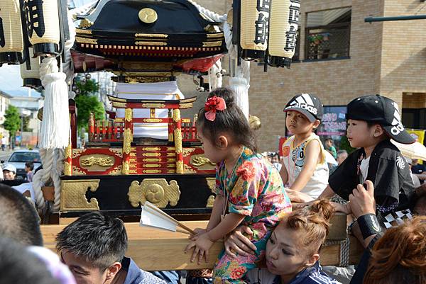 小朋友好可愛呀~