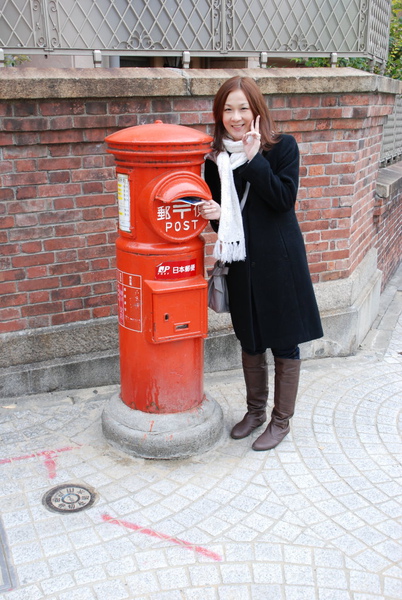 我每天都會寫明信片寄回台灣給自己~~