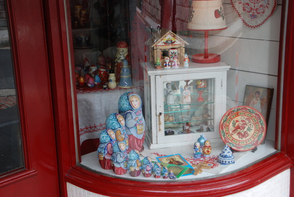 俄羅斯娃娃~做的滿精緻的~