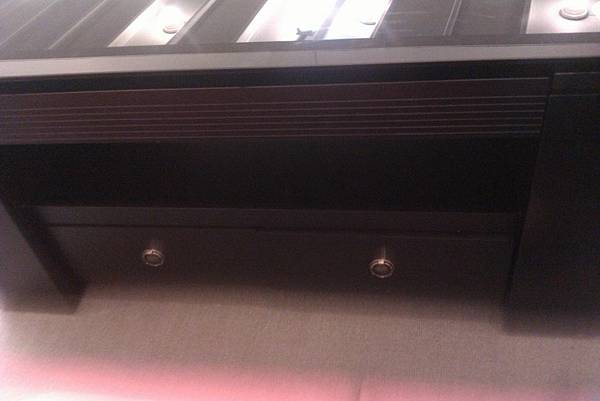 也要很多抽屜的茶几