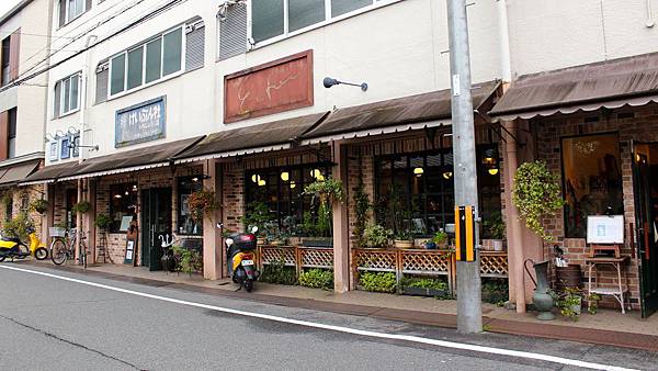 IMG_8330.jpg IMG_8330.jpg