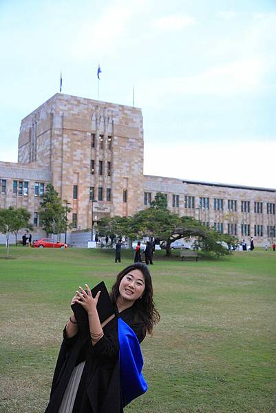 UQ ARTS graduation0014(001).jpg