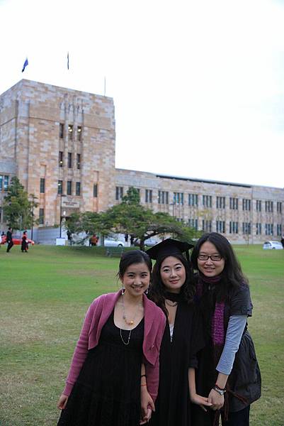 UQ ARTS graduation0004(001).jpg