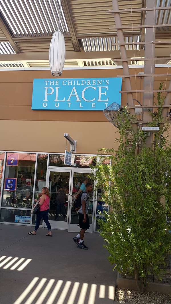 nike outlet phoenix premium outlets