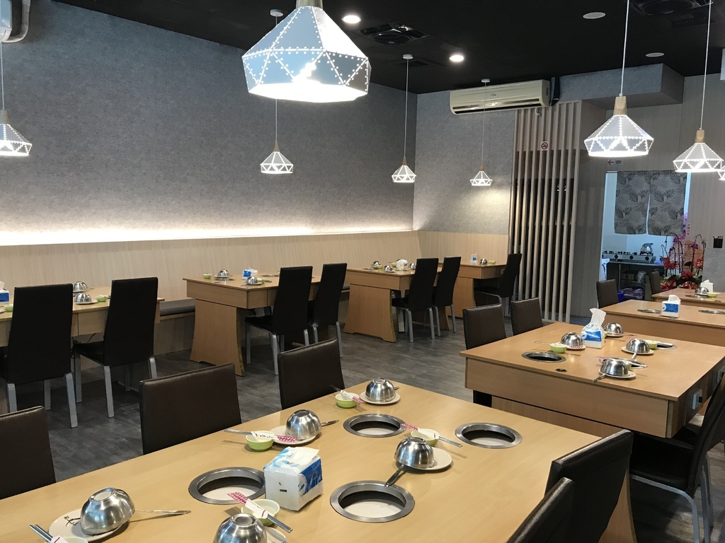 4D27A0DA-1C00-4C68-8EC3-31A935C07310.jpg 4D27A0DA-1C00-4C68-8EC3-31A935C07310.jpg