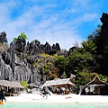 086Coron Smith Beach 我是吳酸酸.JPG