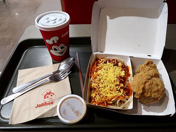 23-長灘島快樂蜂 小蜜蜂速食店 Jollibee.JPG