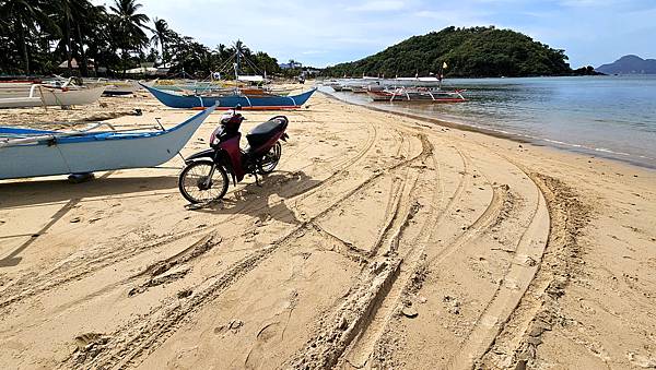 23_El Nido_吳酸酸愛妮島.jpg