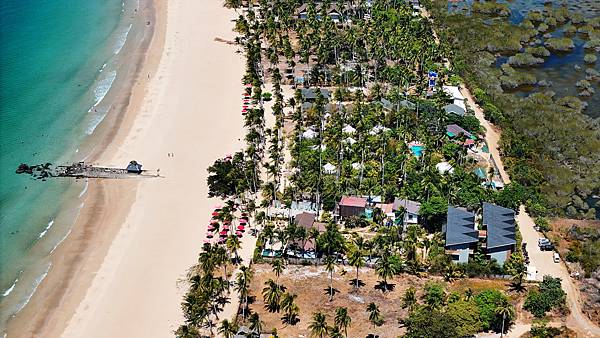 05_Nacpan Beach Resort_吳酸酸愛妮島.JPG