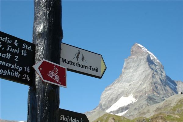 Zermatt-Schwarzsee-Trockener Steg -馬特洪山徑 (2).JPG