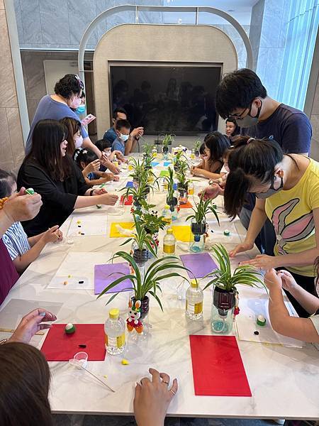 355096720_169925956055216_2275710185172552485_n