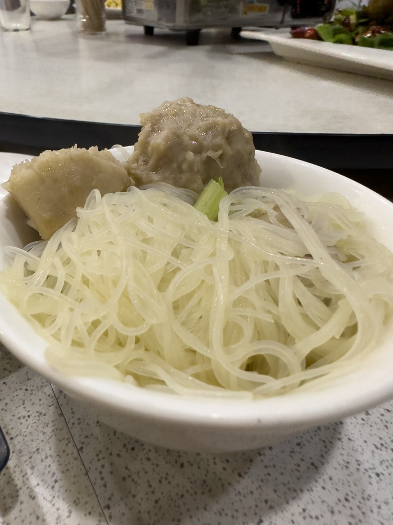 [台東] 開喜小吃部,熱炒店的天花板