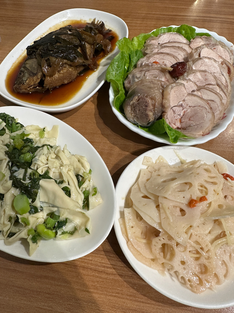 [新北市] 盆菜自由，王德福滷担中正店