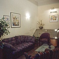 Livingroom-1F.jpg