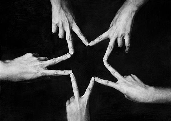 侯忠穎One Star 112x76cm Charcoal on Paper 2009 五芒星HOU CHUNG YING