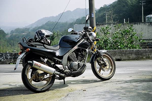 FZ2