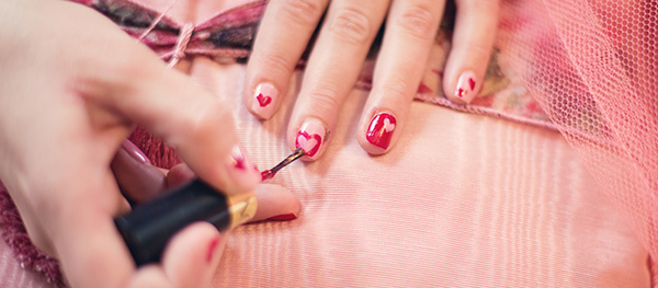 painting-fingernails-6352612.jpg painting-fingernails-6352612.jpg
