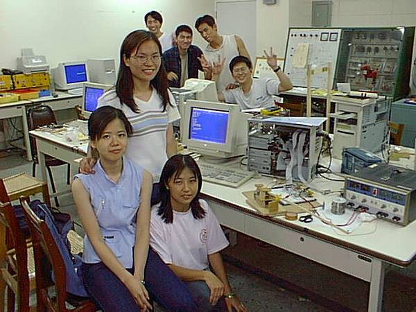 2000/summer 電力控制實驗室