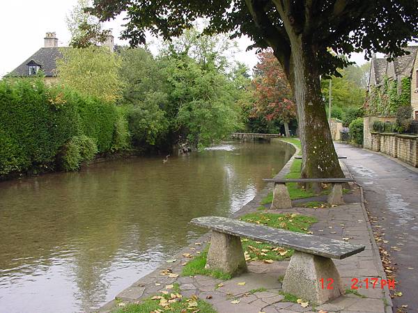 2005/10/12 Bourton-on-the-Water, Gloucestershire