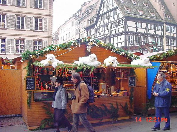 2004/12/15 Strasbourg, Bas-Rhin, Alsace