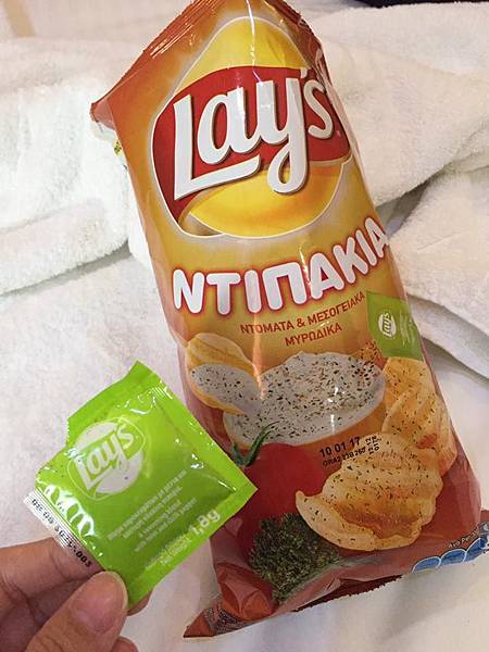 04可加香料粉的Lays.jpg