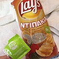 04可加香料粉的Lays.jpg