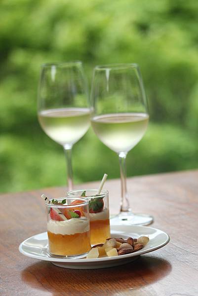 IMG_6808拷貝 太魯閣晶英 國家公園 行館樓層 下午茶 紅白酒