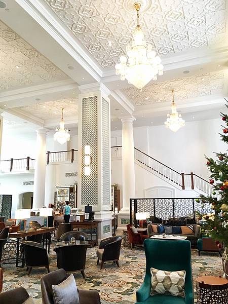 1-3、PXpzr7X1Qr27sKSyCfTujA_thumb_1728 新加坡 新加坡洲際酒店 聖誕節 大堂酒廊