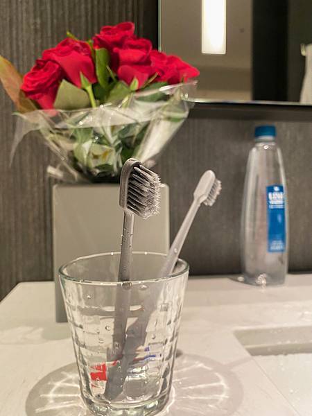 4-3、IMG_7775 台北時代寓所 善導寺站 轉角客房 台北101 牙刷