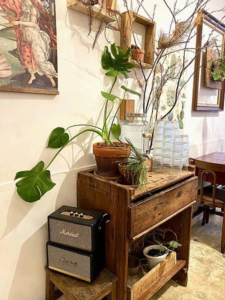 大稻埕 草原派對 木作 鐵件 植栽 老屋 老宅 marshall