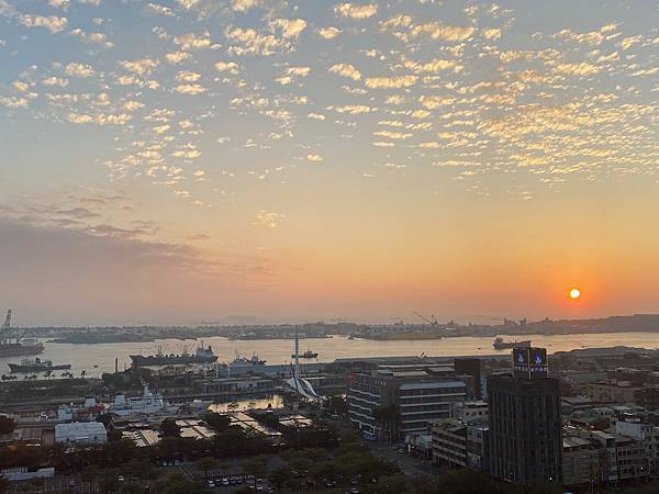 高雄福容 高雄港 景觀套房 自由行 夕陽