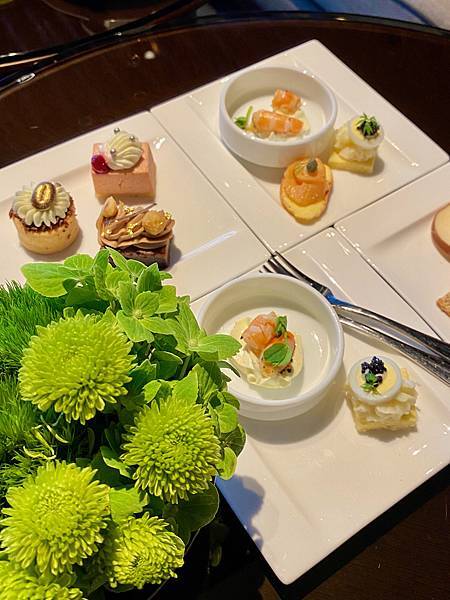 2-2 IMG_2398 晶華酒店 大班廊 五星級飯店 行政樓層 高樓景觀 免費下午茶