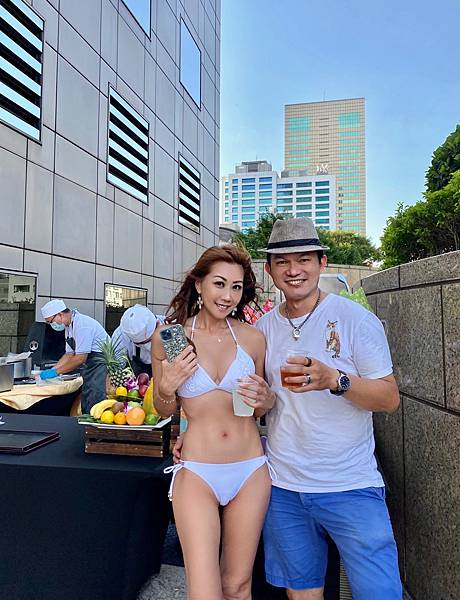 入住景觀客房看101、在泳池畔快樂野餐、吃義大利浪漫料理,情 台北旅遊 台北住宿 台北101 台北香格里拉 網美 情人節 野餐 泳池