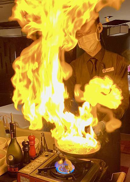 入住景觀客房看101、在泳池畔快樂野餐、吃義大利浪漫料理,情 台北旅遊 台北住宿 台北美食 台北香格里拉 馬可波羅 情人節