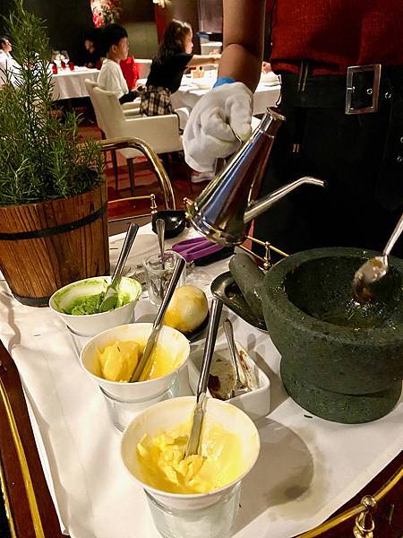 入住景觀客房看101、在泳池畔快樂野餐、吃義大利浪漫料理,情 台北旅遊 台北住宿 台北美食 台北香格里拉 馬可波羅 情人節