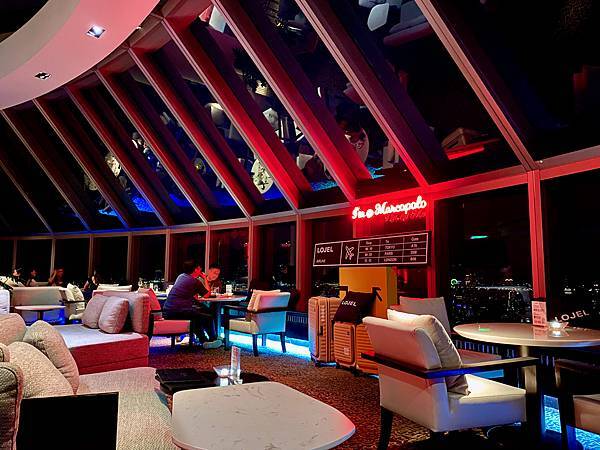 入住景觀客房看101、在泳池畔快樂野餐、吃義大利浪漫料理,情 台北旅遊 台北住宿 台北美食 台北香格里拉 馬可波羅 情人節