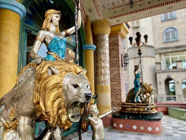 花蓮飯店 花蓮美食 七星潭 水上明月 spa 宮廷 藝術品